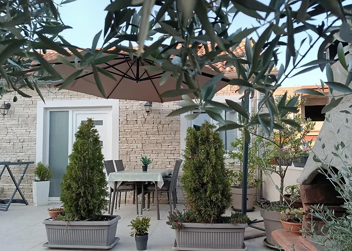 Apartman Mandi